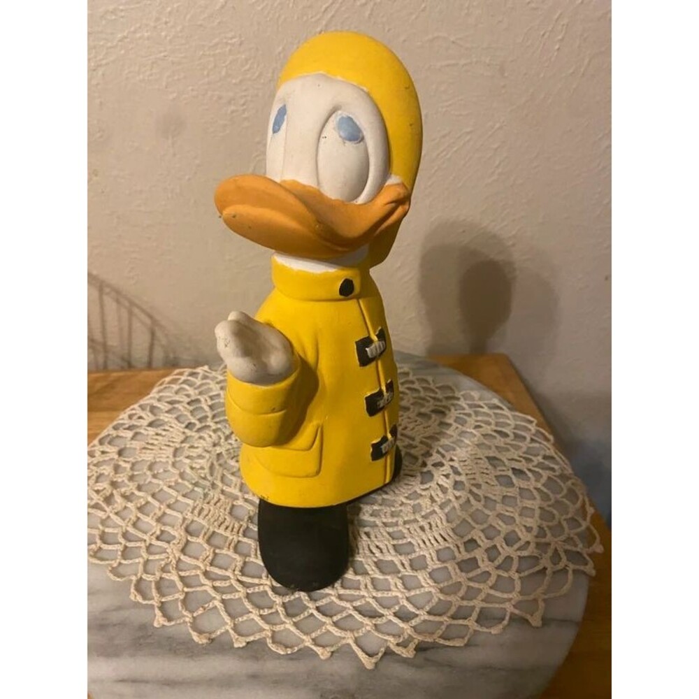 Rare Vintage Hand Painted Donald Duck Raincoat Ceramic Statue 1970s Disney